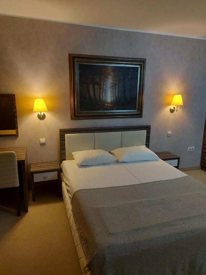 Rovno Hotel Vidin Ngoại thất bức ảnh