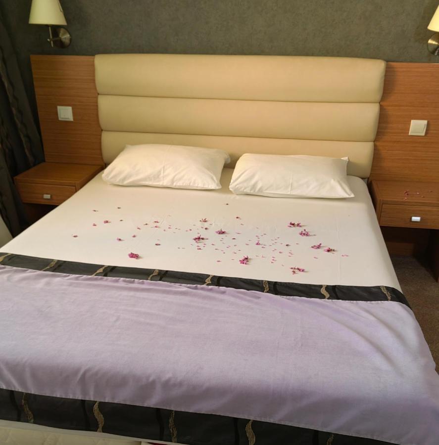 Rovno Hotel Vidin Ngoại thất bức ảnh