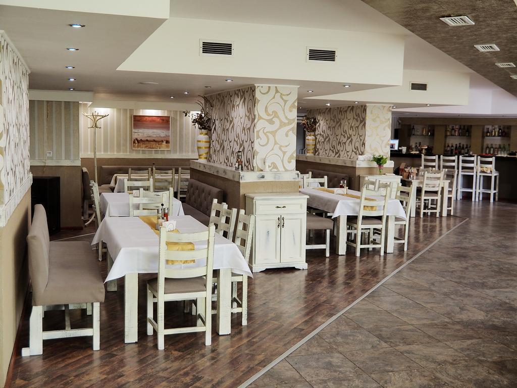 Rovno Hotel Vidin Ngoại thất bức ảnh