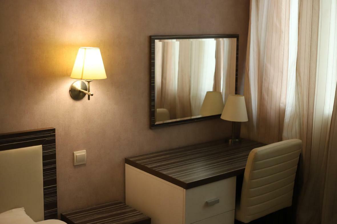 Rovno Hotel Vidin Ngoại thất bức ảnh